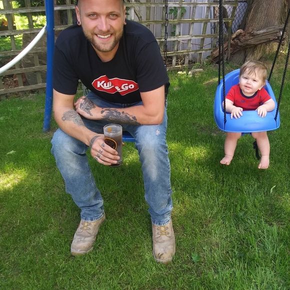 Meet your Posher, Daniel - Picture 1 of 1